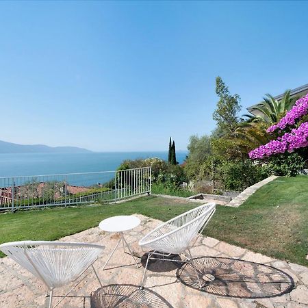 Villa Гарньяно Екстер'єр фото