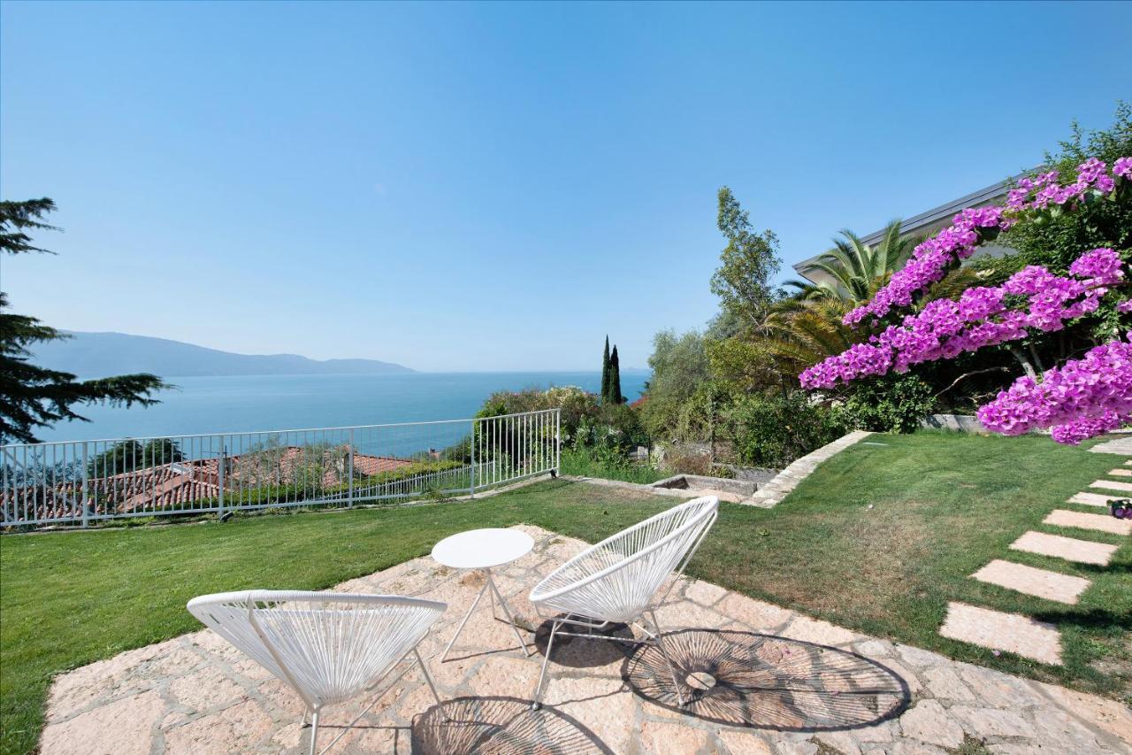 Villa Гарньяно Екстер'єр фото